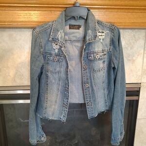 Ci Sono Cropped Fray Jacket Junior Size Medium Distressed Denim Jean Jacket